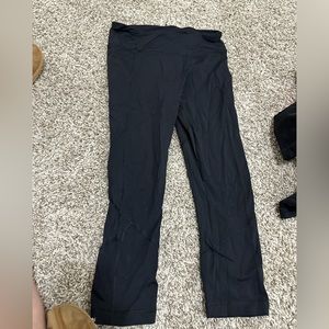 Black cropped lululemon leggings size 6
